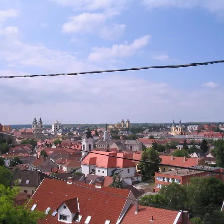 Burg 3* Eger